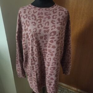 One24Rags Brand Animal  Print Top